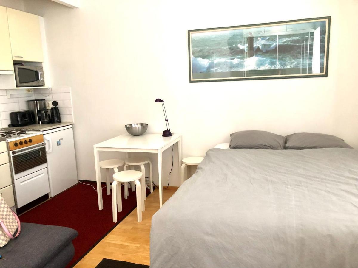 Sweet Studio City Center Toolonkatu Appartement Helsinki Buitenkant foto
